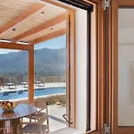 ヴィラ Eos Con Piscina Privata